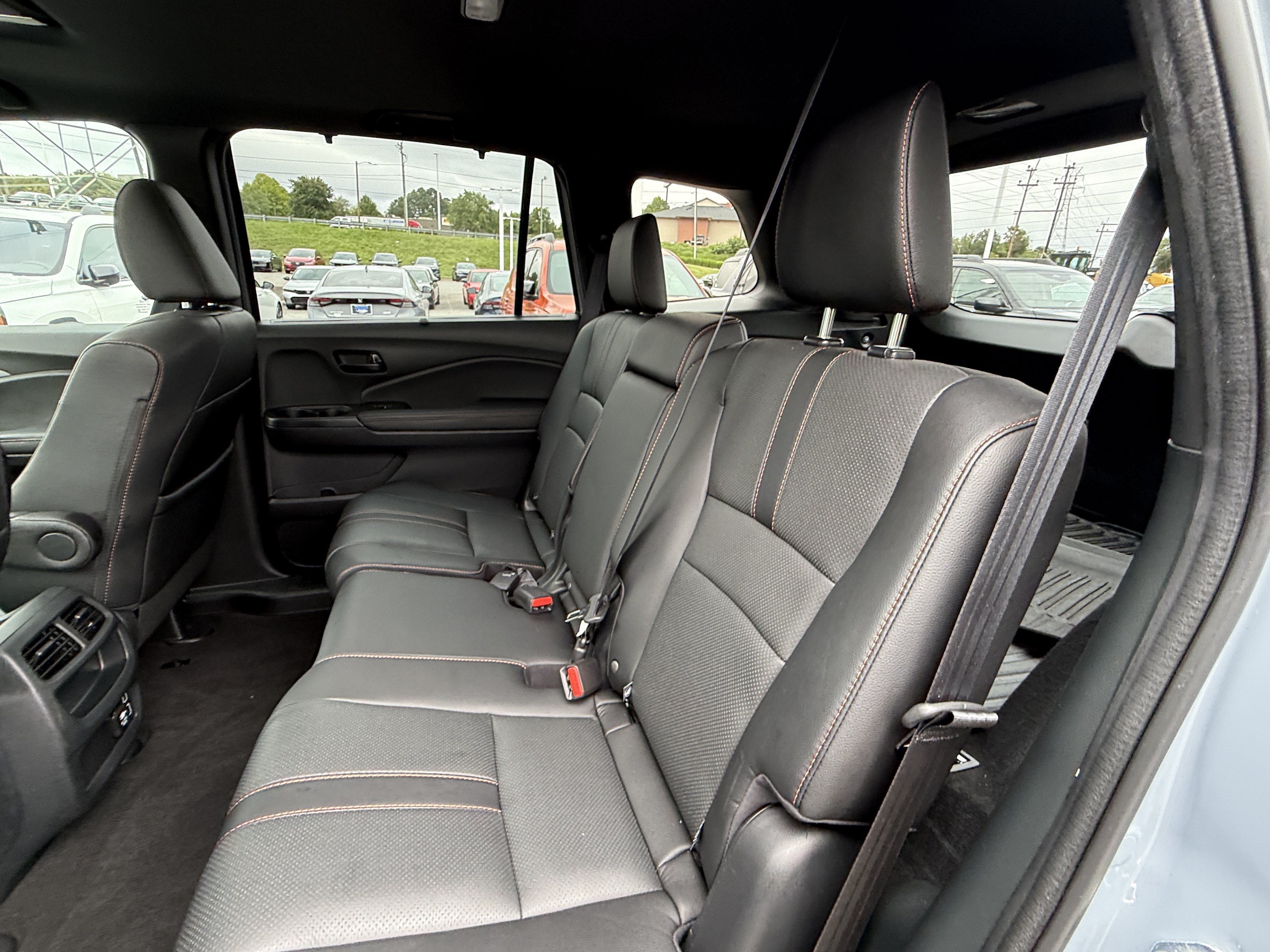 Used 2023 Honda Passport TrailSport image 32