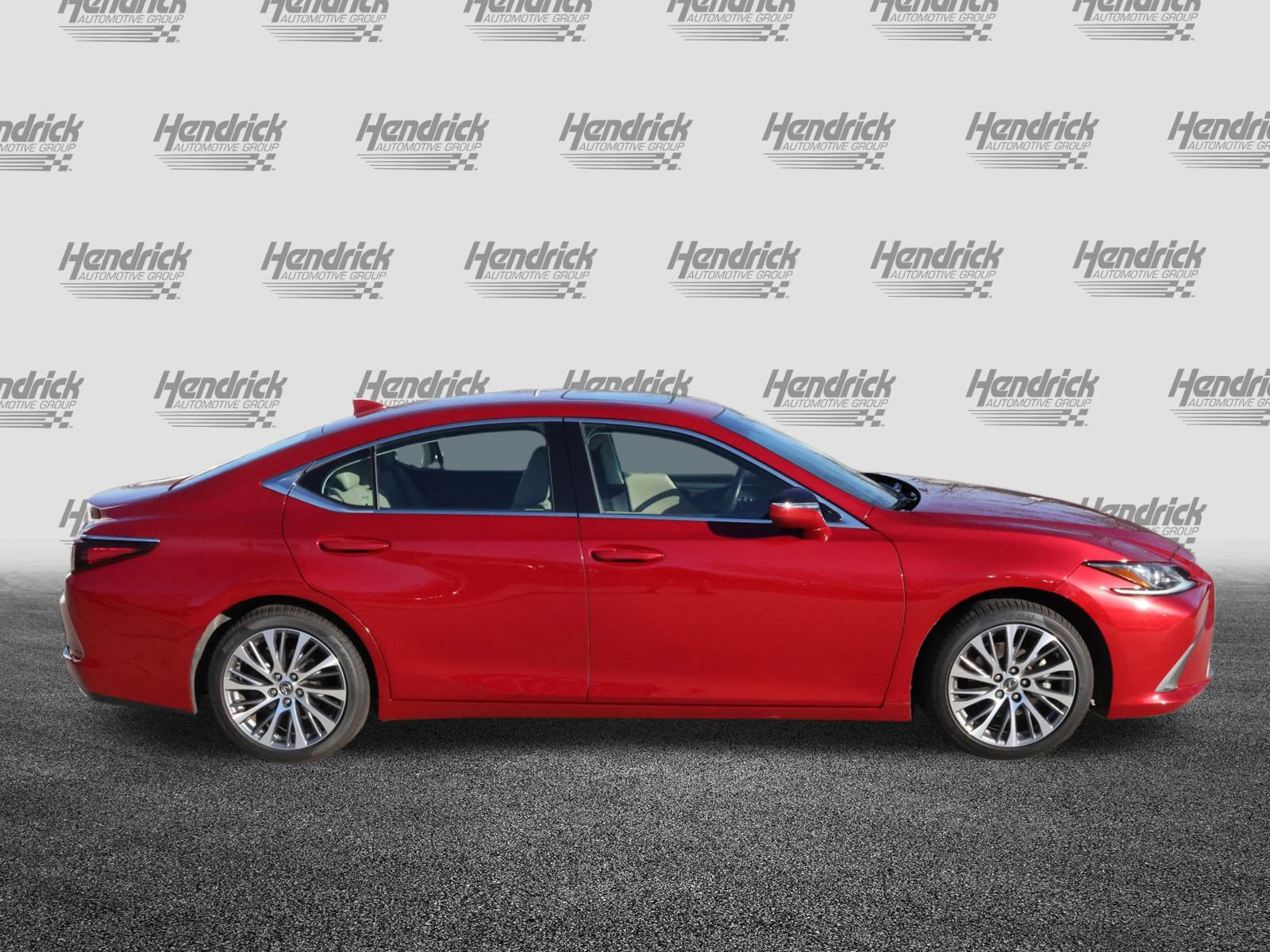 Used 2019 Lexus ES 350 w/ Premium Package image 10