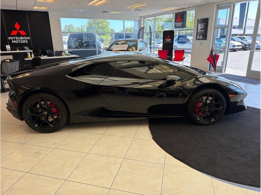 Used 2019 Lamborghini Huracan LP 580-2 RWD image 7