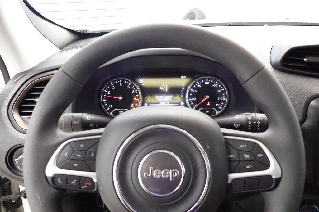 Certified 2023 Jeep Renegade Latitude w/ Sun/Sound Group AWD/4WD image 30
