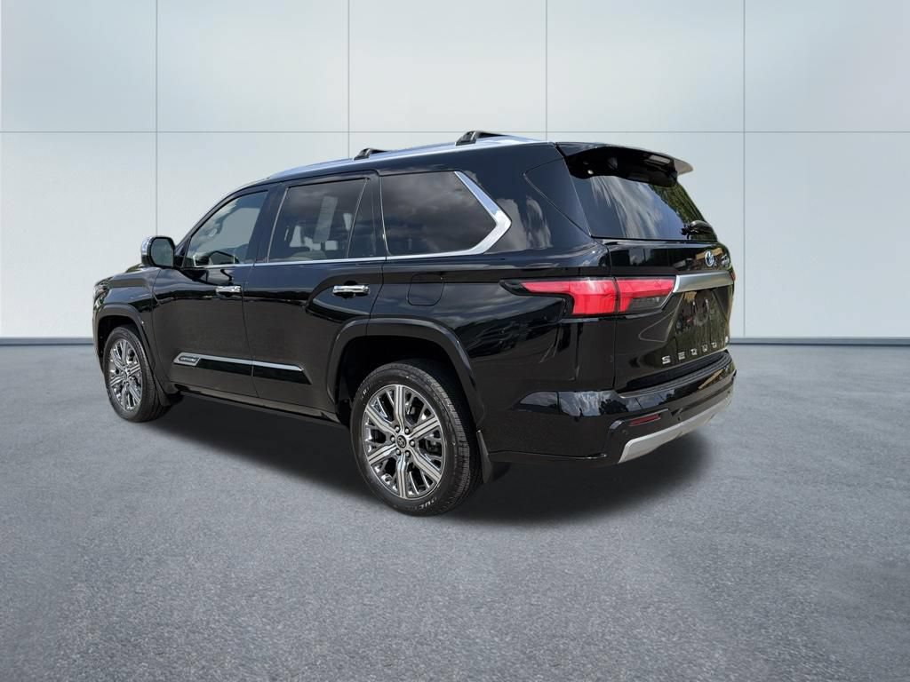 Used 2024 Toyota Sequoia Capstone AWD/4WD image 7
