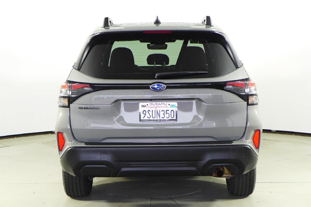 Certified 2025 Subaru Forester Premium w/ Convenience Package #1 AWD/4WD image 8