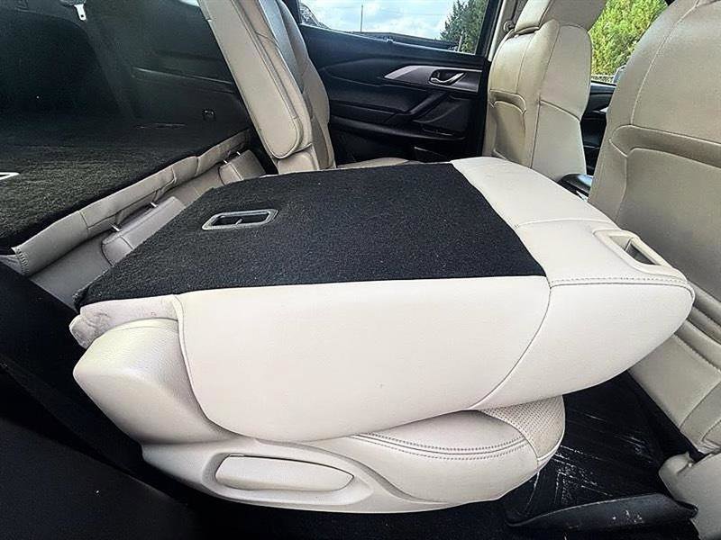 Used 2020 MAZDA CX-9 Touring w/ Touring Premium Package image 50