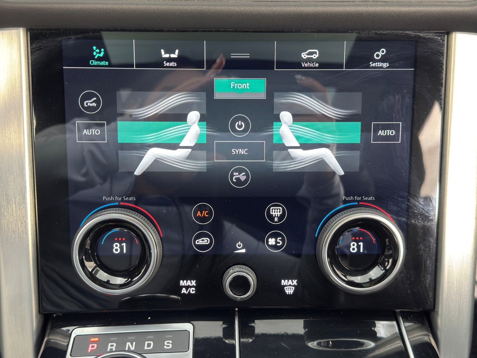 Used 2021 Land Rover Range Rover P525 Westminster Edition image 33