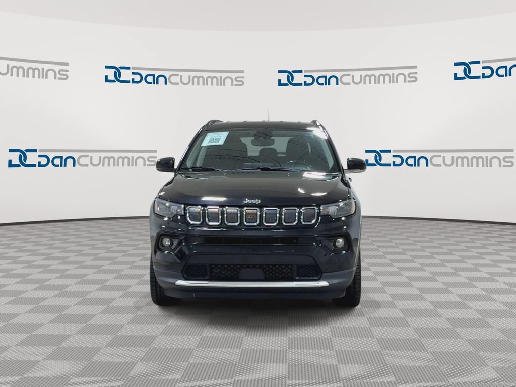 Used 2022 Jeep Compass Limited AWD/4WD image 3