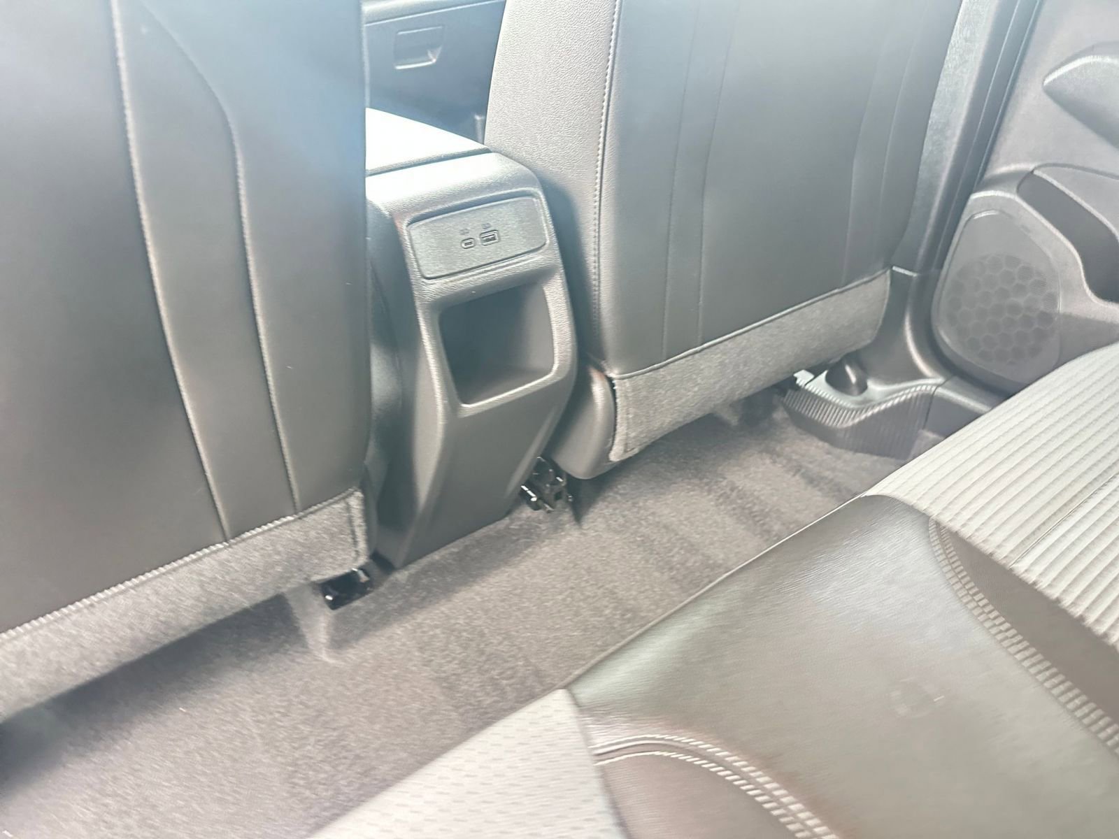 Used 2025 Chevrolet Trax LT image 24