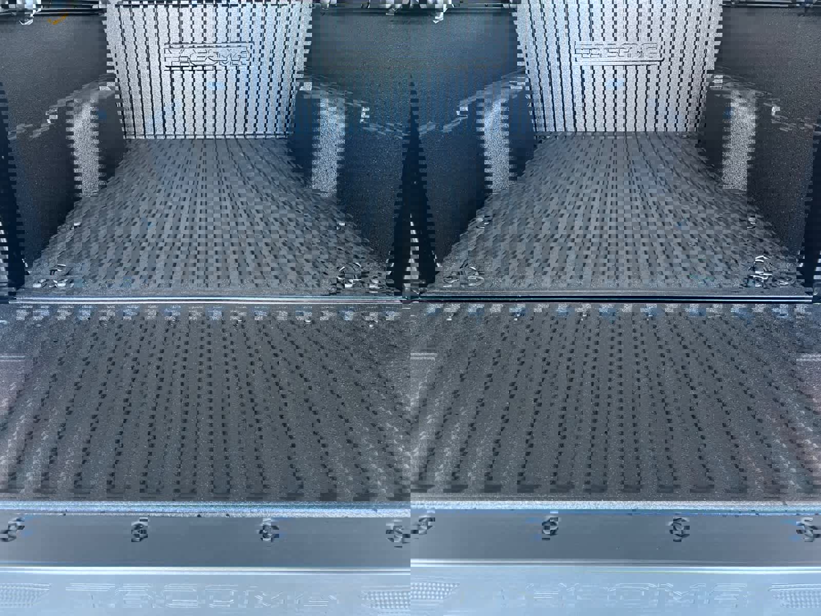 Used 2024 Toyota Tacoma SR5 image 30