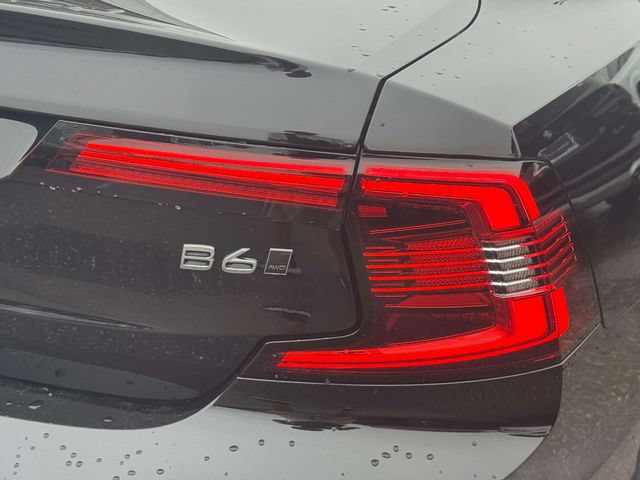 Used 2022 Volvo S90 B6 Inscription w/ Advanced Package AWD/4WD image 13