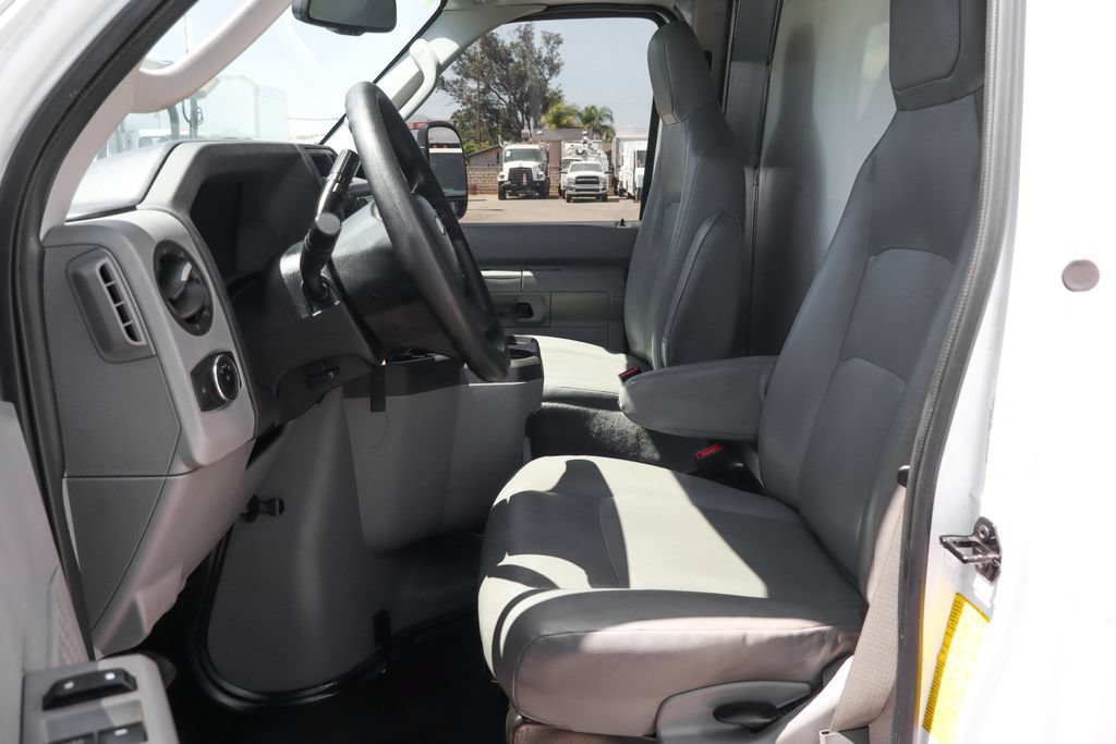Used 2024 Ford E-450 and Econoline 450 Super Duty w/ Power Windows & Locks Group RWD image 19