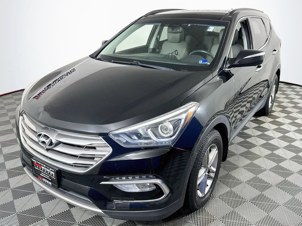 Used 2017 Hyundai Santa Fe Sport w/ 2.4L Tech Package 04 AWD/4WD image 3