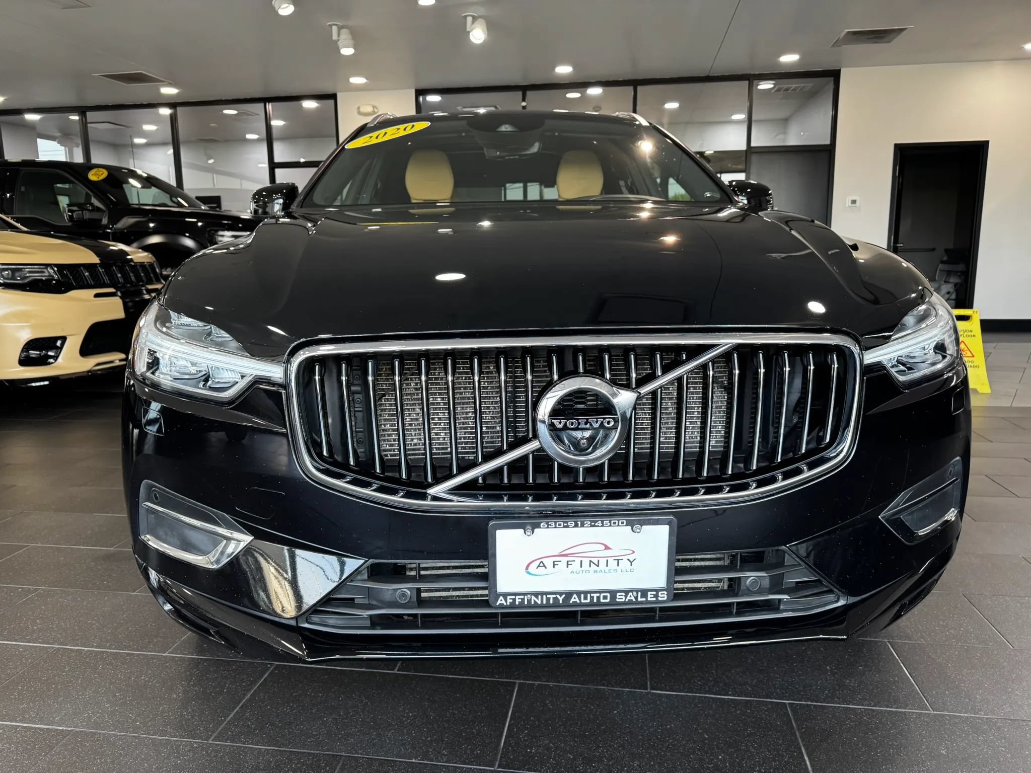 Used 2020 Volvo XC60 T5 Inscription AWD/4WD image 8