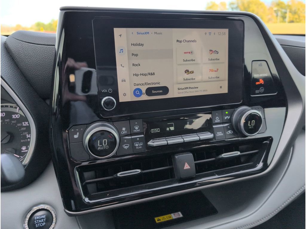 Used 2023 Toyota Highlander XLE image 13