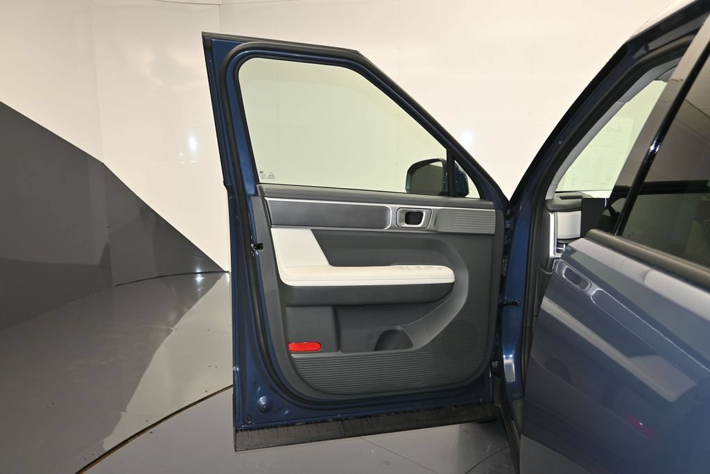 Used 2026 Hyundai Santa Fe SEL FWD image 10