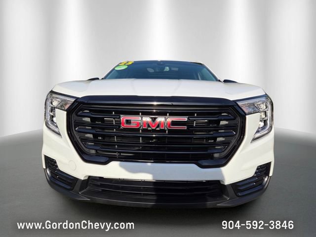 Certified 2023 GMC Terrain SLE w/ Driver Convenience Package FWD image 9