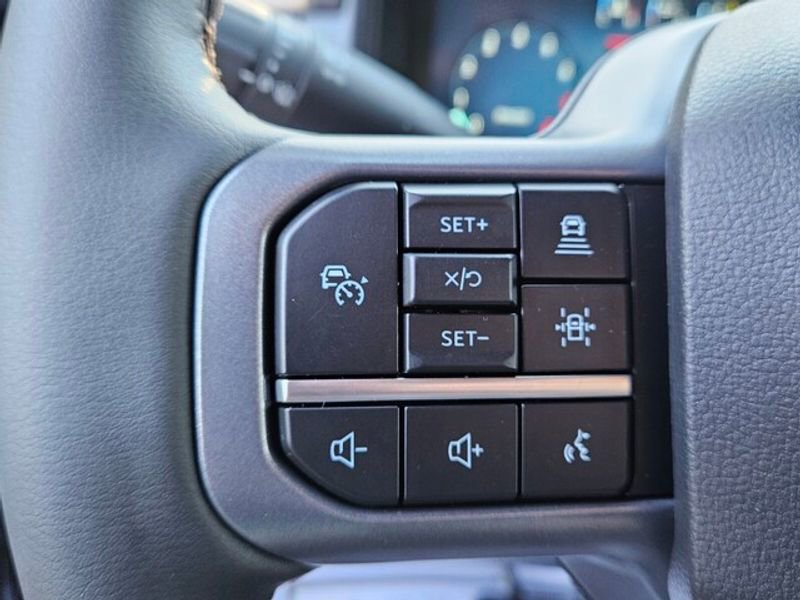 New 2025 Ford F150 Lariat image 25
