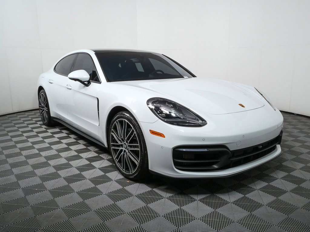 Certified 2022 Porsche Panamera 4 image 28