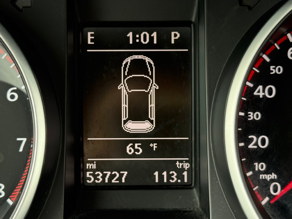 Used 2014 Volkswagen GTI Driver's Edition FWD image 13