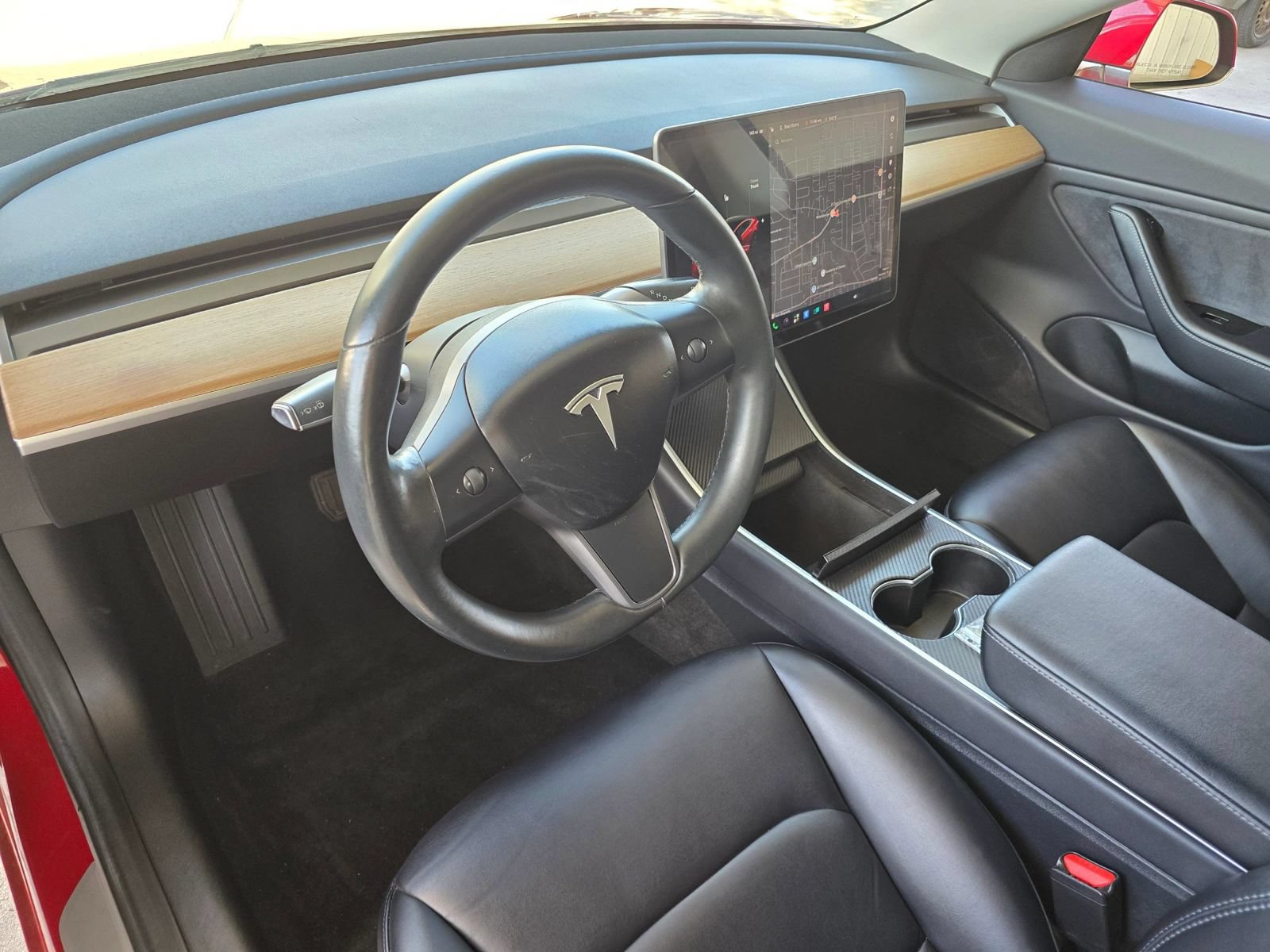 Used 2018 Tesla Model 3 Long Range RWD image 17