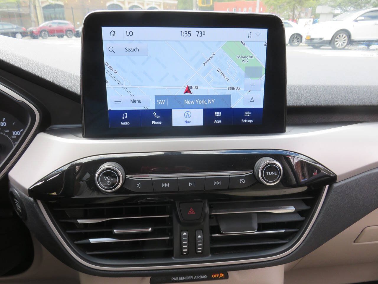 Used 2022 Ford Escape SE w/ Cold Weather Package AWD/4WD image 19