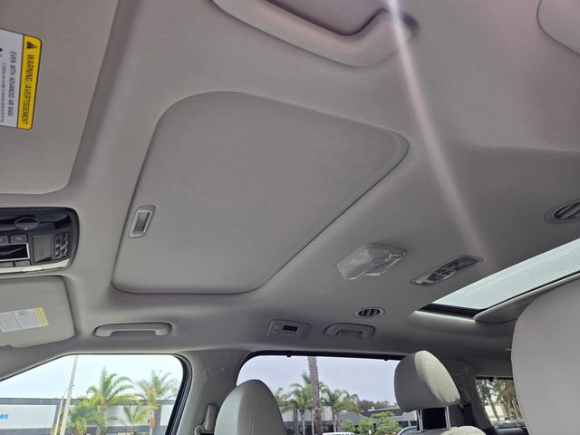 New 2026 Kia Carnival SX Prestige FWD image 13