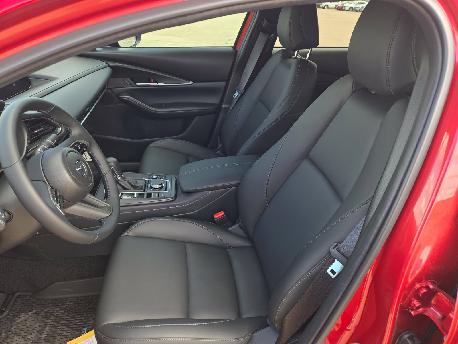 New 2026 MAZDA CX-30 AWD 2.5 S w/ Select Sport Pkg image 17