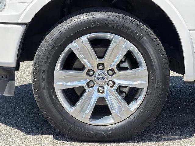 Certified 2019 Ford F150 Platinum w/ Equipment Group 701A Luxury image 27