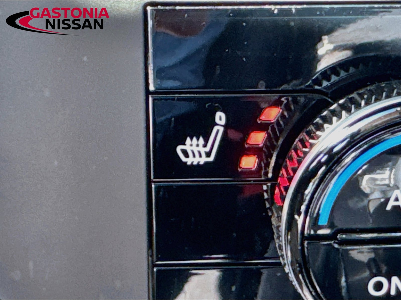 Used 2023 Nissan Rogue SV w/ SV Premium B Package FWD image 25
