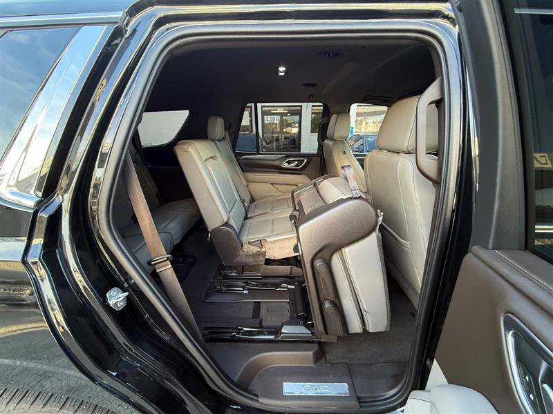 Used 2021 GMC Yukon SLT AWD/4WD image 26