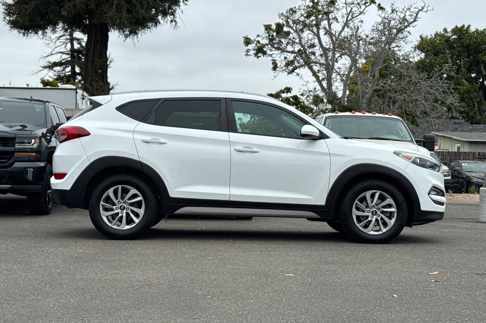 Used 2018 Hyundai Tucson SEL FWD image 4