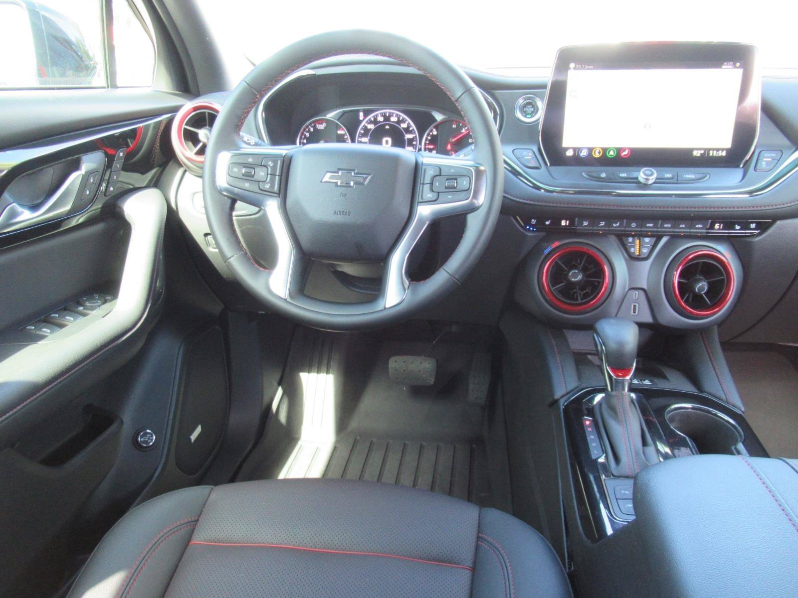 Used 2024 Chevrolet Blazer RS w/ Enhanced Convenience Package FWD image 14