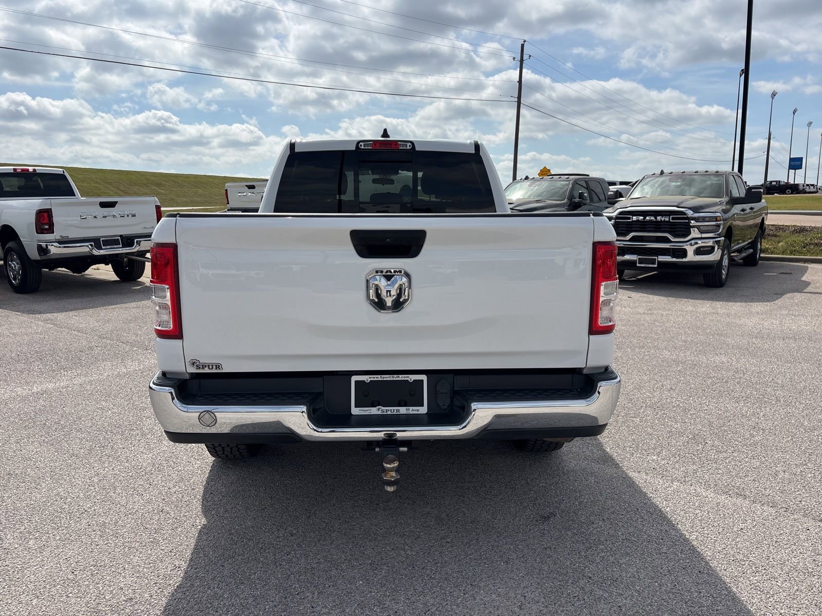 Used 2022 RAM 1500 Tradesman w/ Trailer Tow Group (B) image 5
