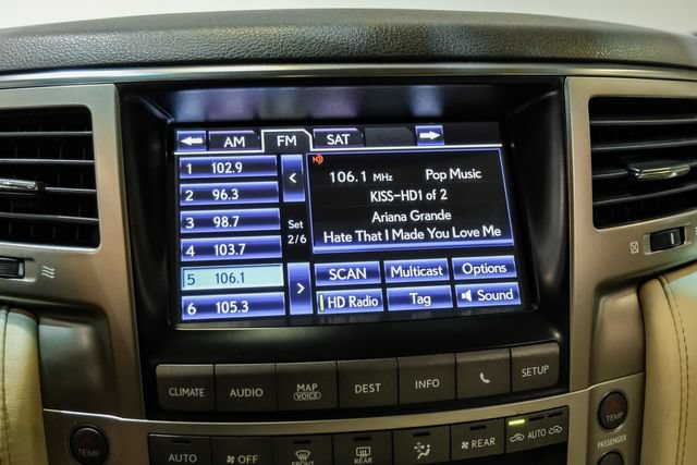 Used 2014 Lexus LX 570 4WD image 31