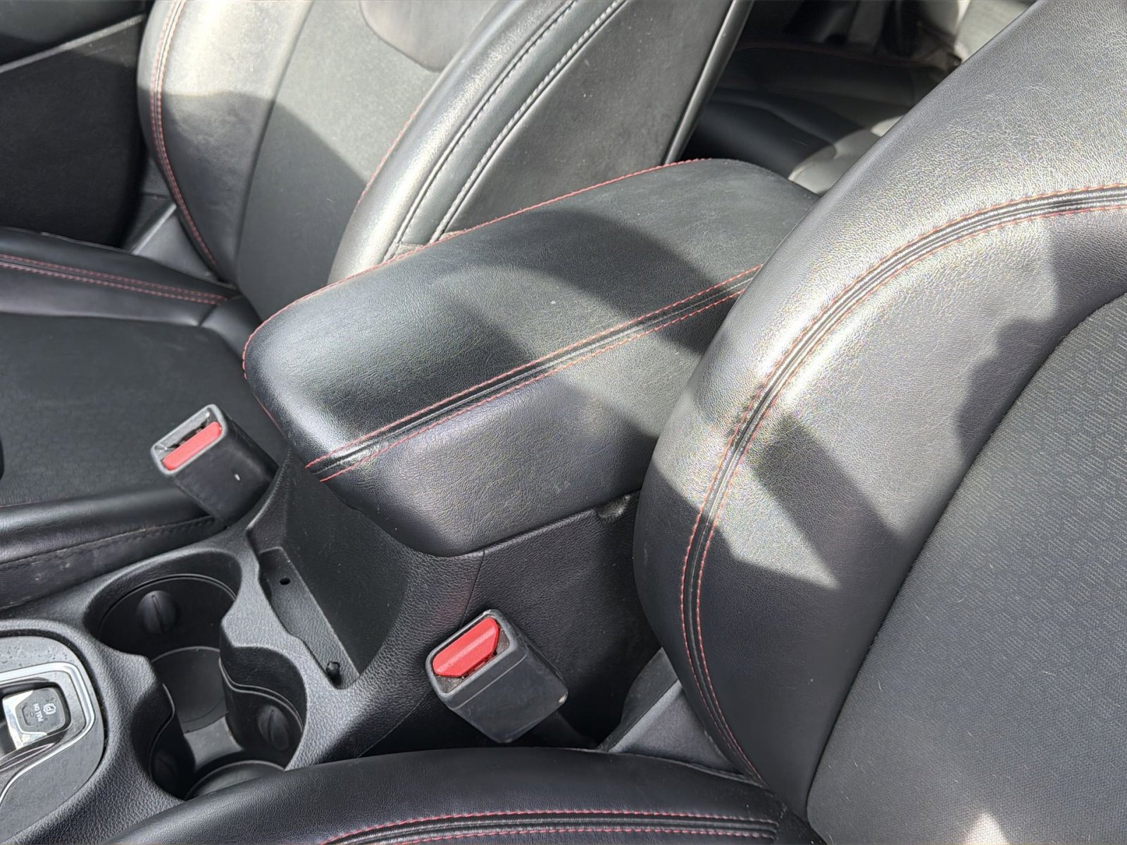 Used 2021 Jeep Cherokee Trailhawk w/ Comfort/Convenience Group image 29