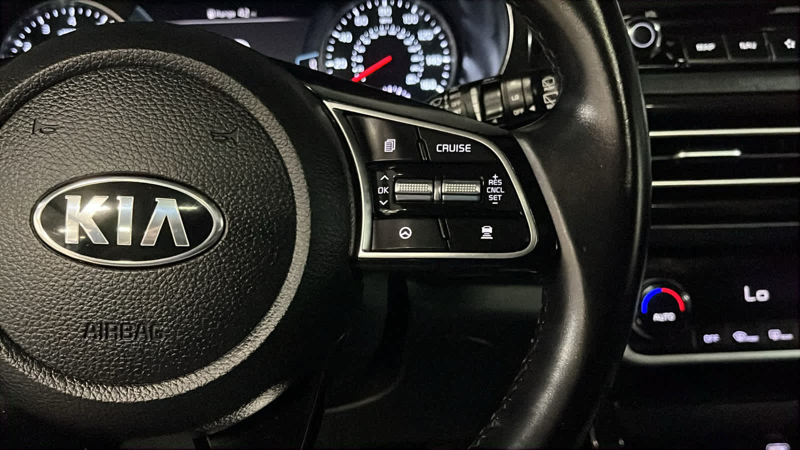 Used 2021 Kia Seltos SX w/ SX Sunroof Package AWD/4WD image 13