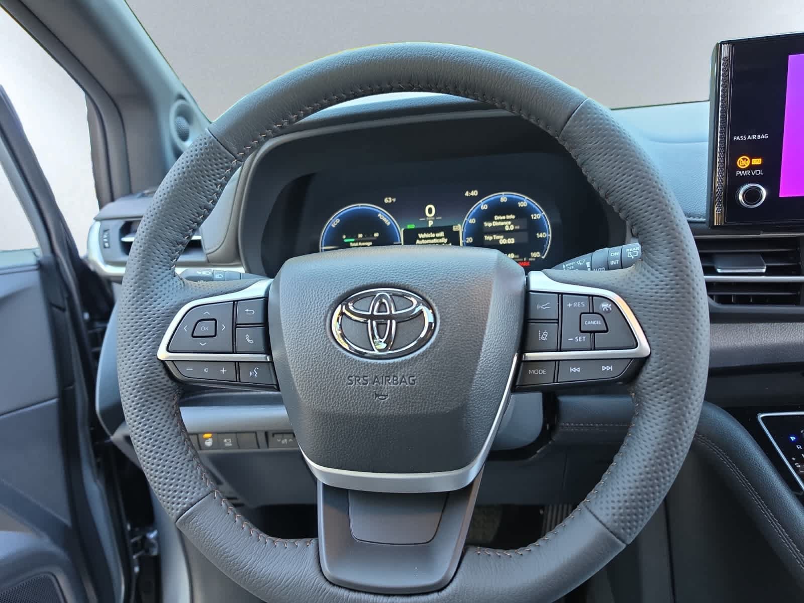 New 2026 Toyota Sienna Platinum AWD/4WD image 17