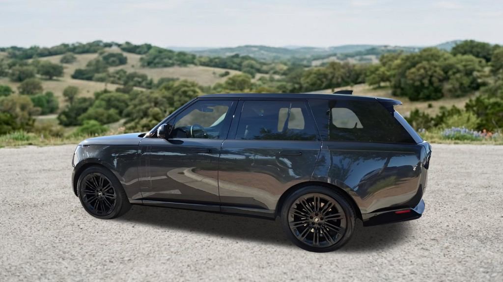 Used 2023 Land Rover Range Rover Autobiography AWD/4WD image 7