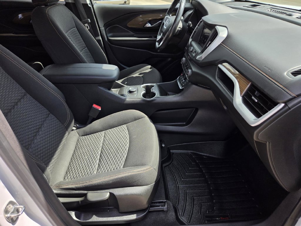 Used 2020 GMC Terrain SLE FWD image 9