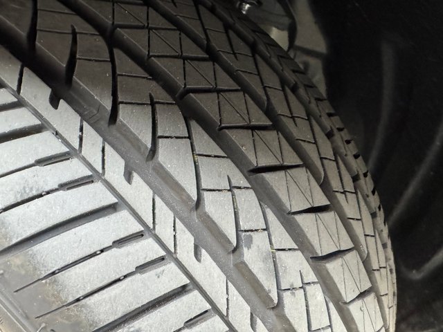 Used 2025 Acura TLX w/ Technology Package image 29