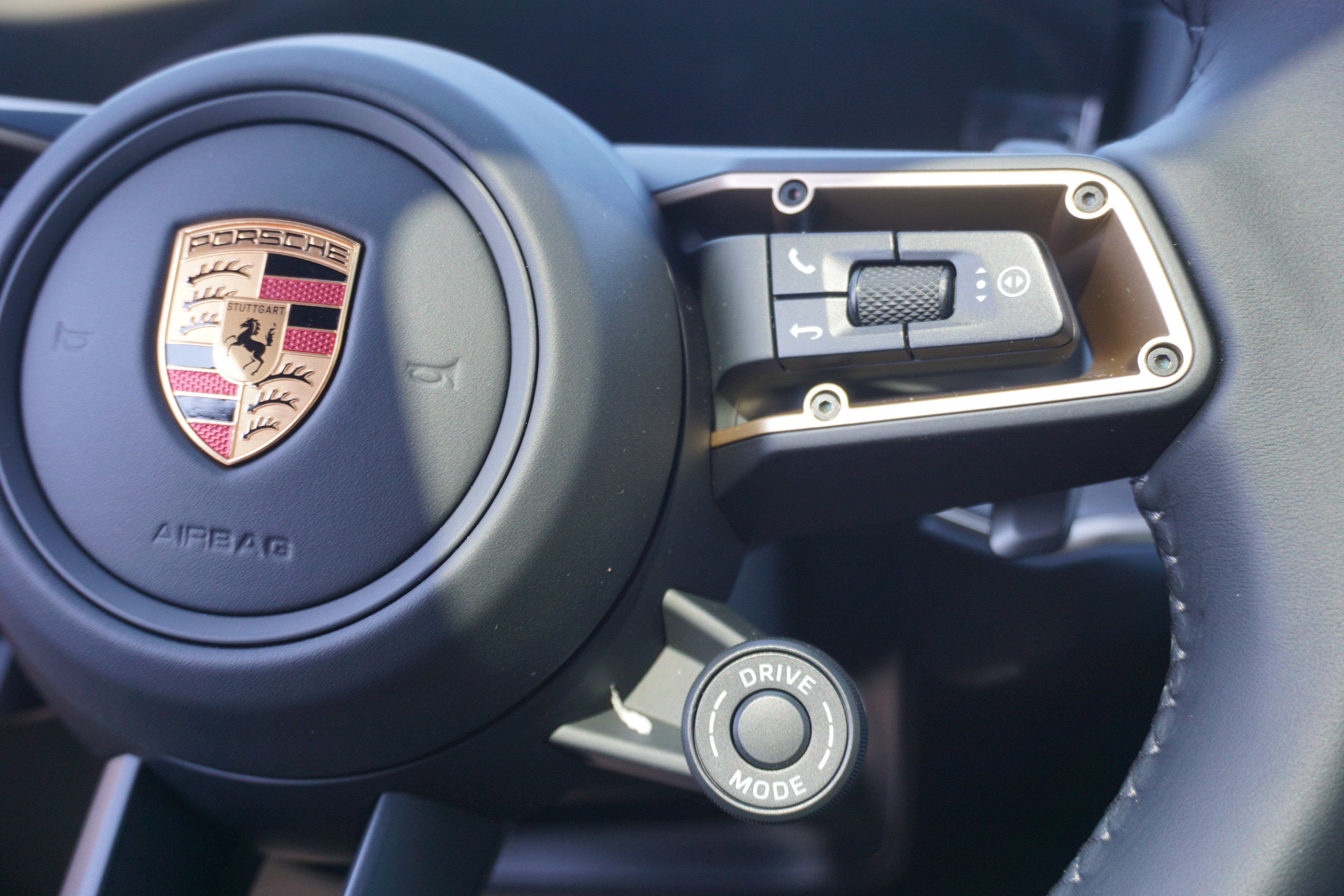 New 2026 Porsche Cayenne Coupe AWD/4WD image 17