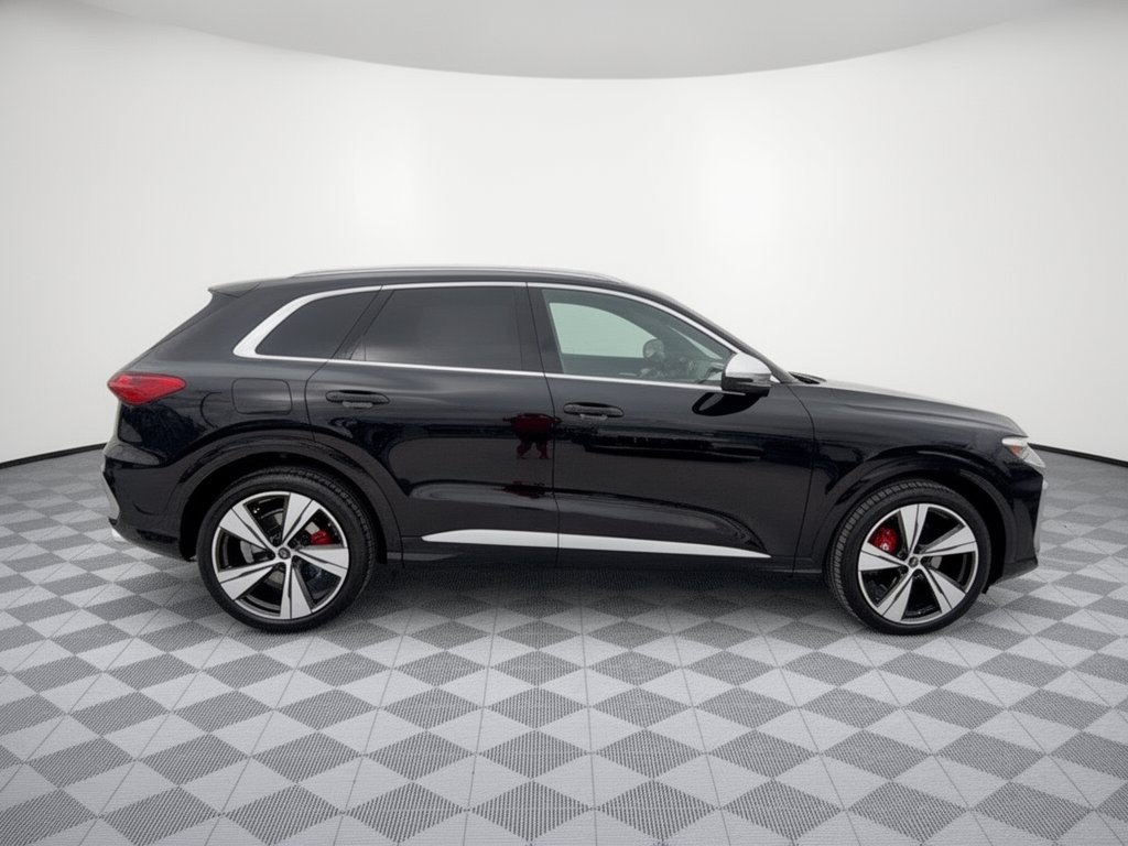 New 2026 Audi SQ5 Prestige AWD/4WD image 8