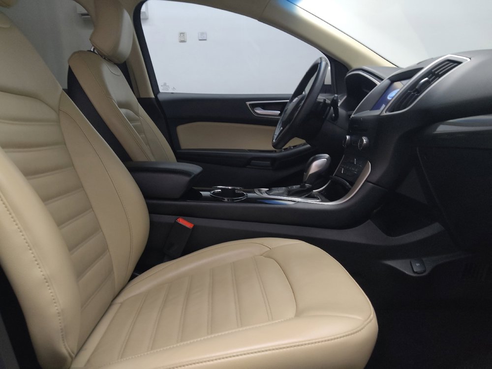 Used 2017 Ford Edge SEL w/ Equipment Group 201A FWD image 21