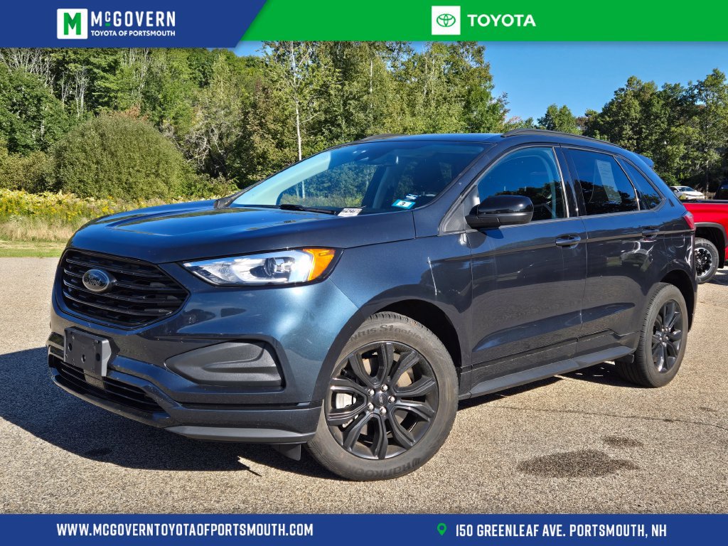 Used 2023 Ford Edge SE w/ Black Appearance Package