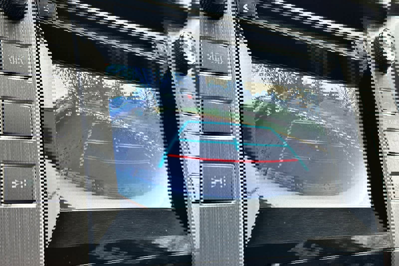 Used 2016 Toyota Tundra SR w/ Tow Package image 18