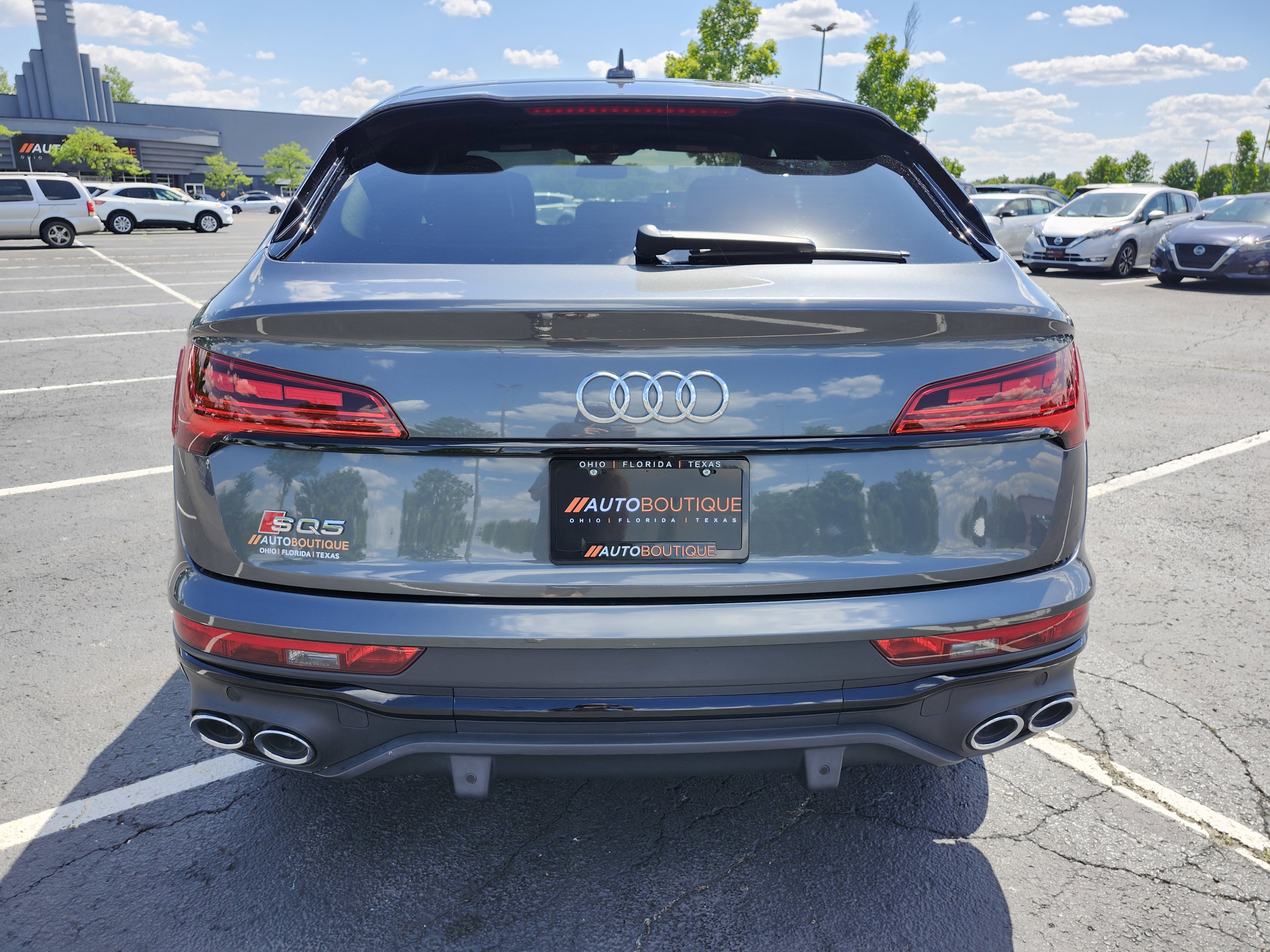 Used 2023 Audi SQ5 Prestige AWD/4WD image 17