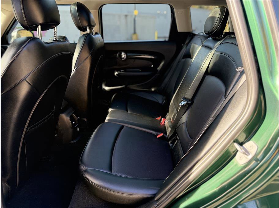 Used 2017 MINI Cooper Clubman S image 18
