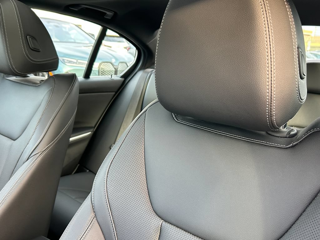 Used 2024 BMW 330i Sedan w/ Convenience Package RWD image 14