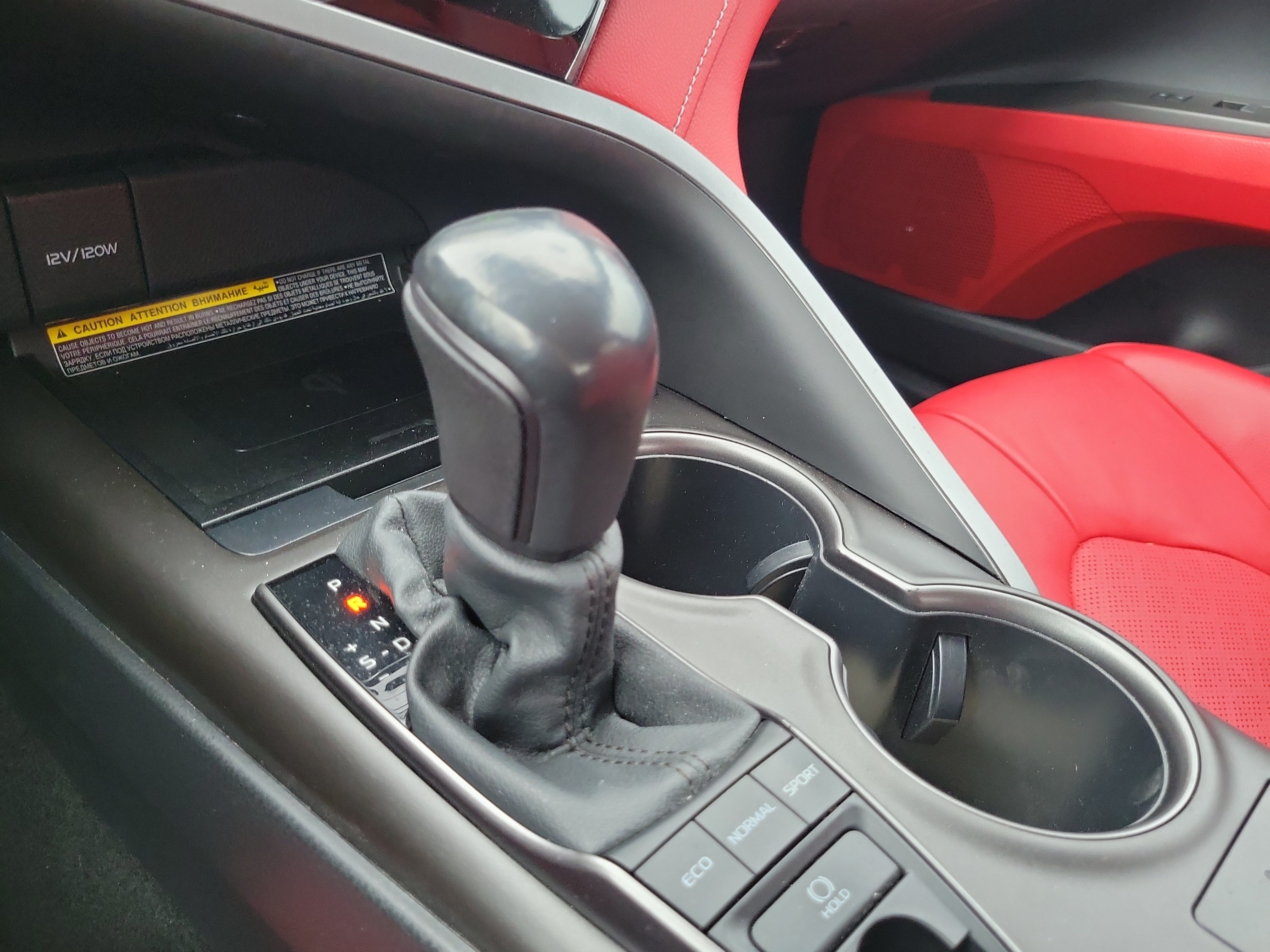 Used 2021 Toyota Camry XSE FWD image 28