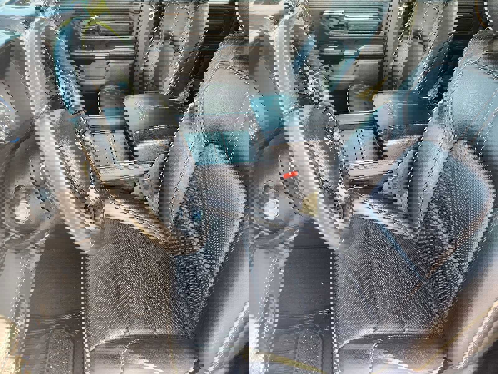 Used 2022 RAM 1500 Limited w/ Body-Colour Bumper Group image 7