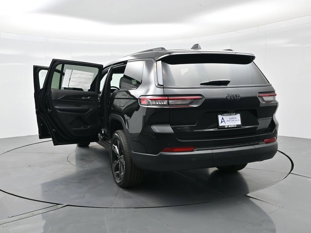 New 2025 Jeep Grand Cherokee L Altitude image 43