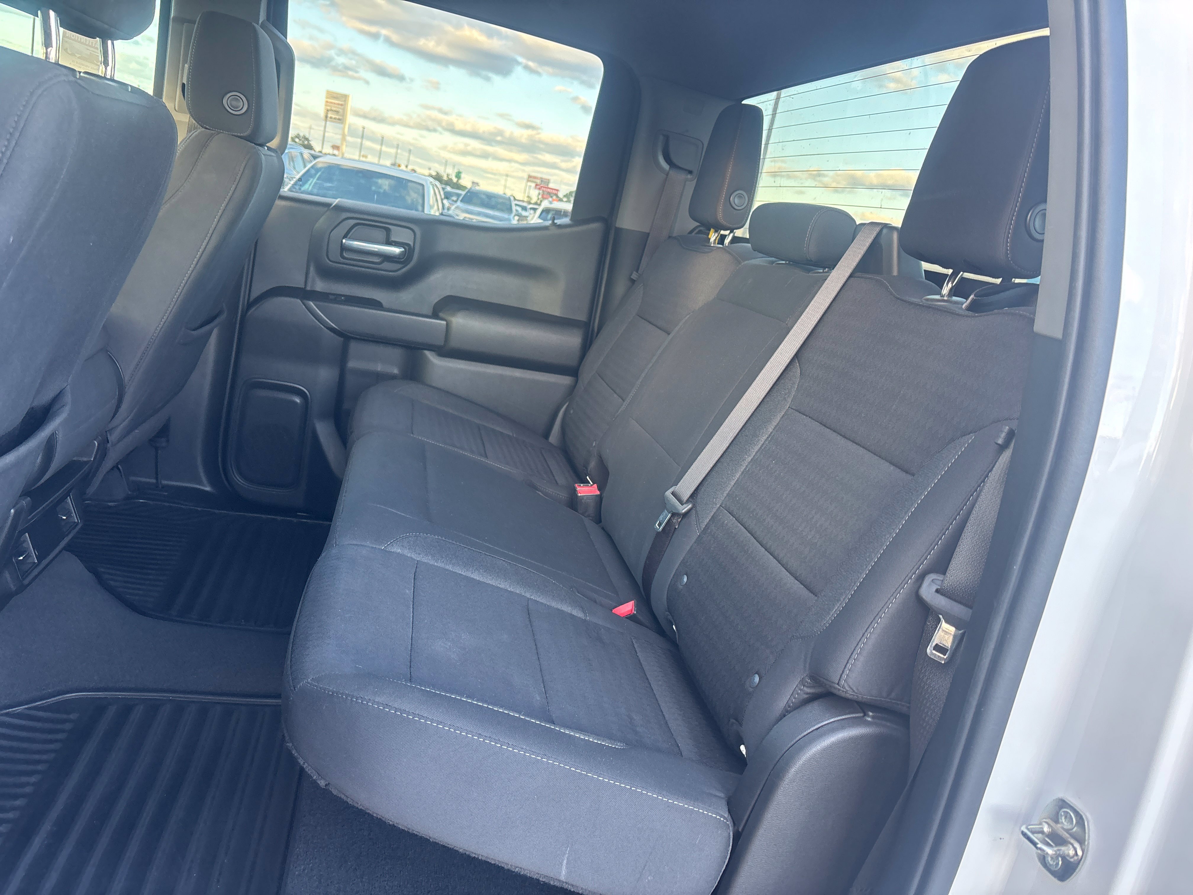 Used 2022 Chevrolet Silverado 1500 Custom AWD/4WD image 9